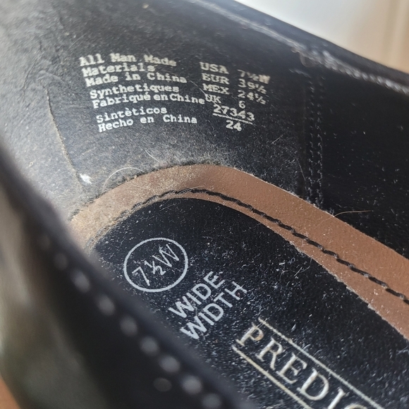 Predictions Black Flat Shoes 7.5W - Picture 4 of 5